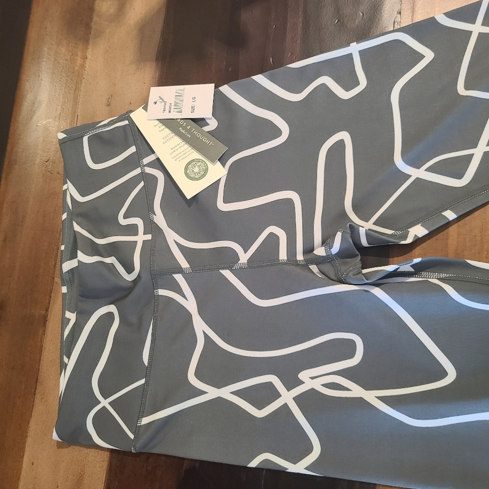 Workout Tights - Picture 4 of 4